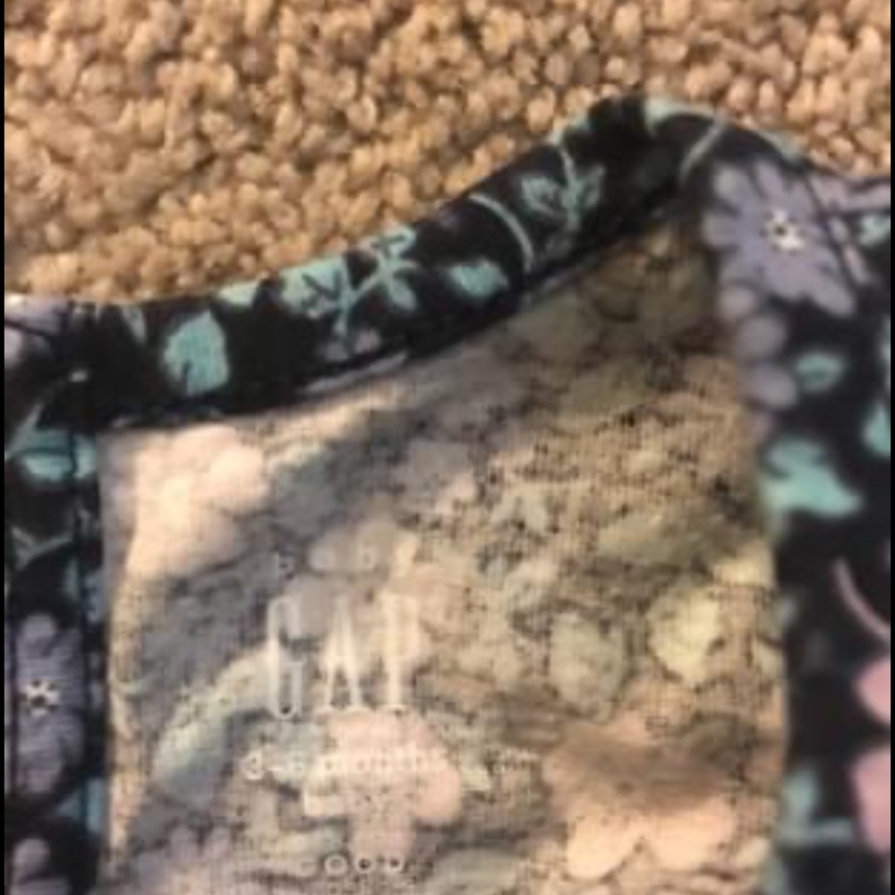 Flower Blouse - Picture 3 of 3